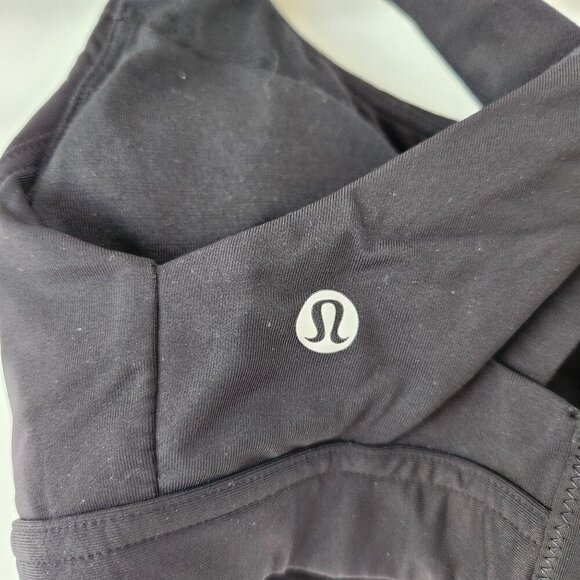 Lululemon Stash It All Black Sports Bra Activewear Athletic Padded Size 4 (C/D) - Picture 5 of 8